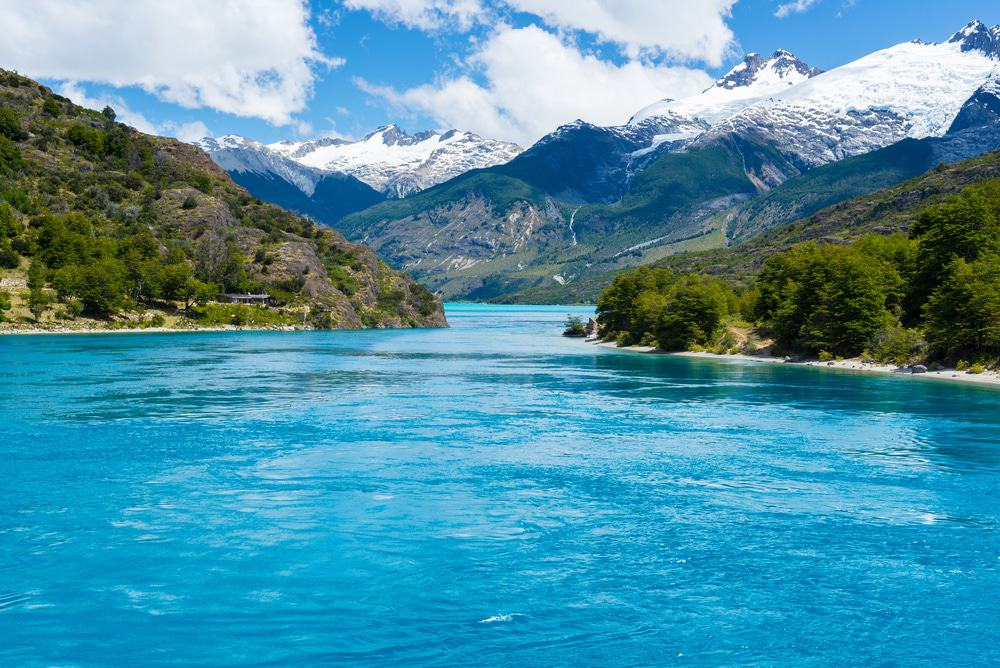 Les 15 lacs les plus profonds du monde 10