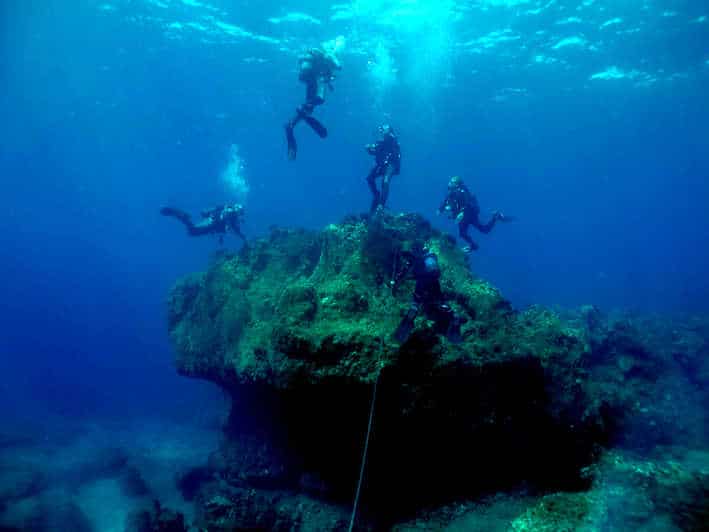 Expérience de plongée sous-marine, Santorin