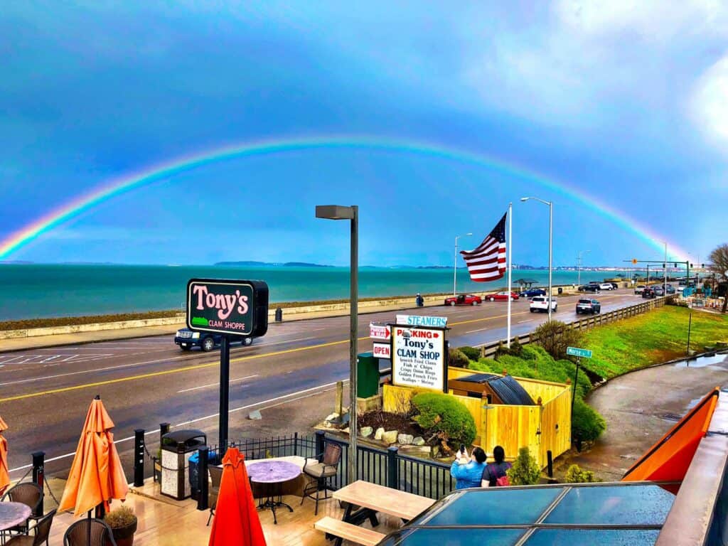 Tony's Clam Shop