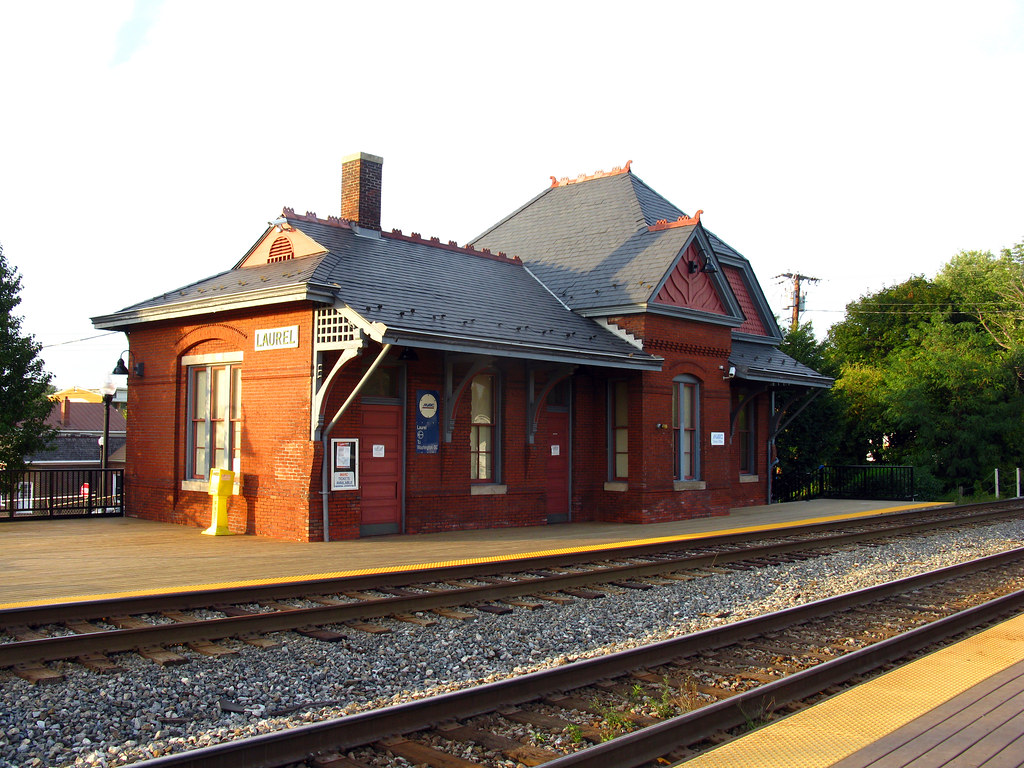 Laurel MARC Station