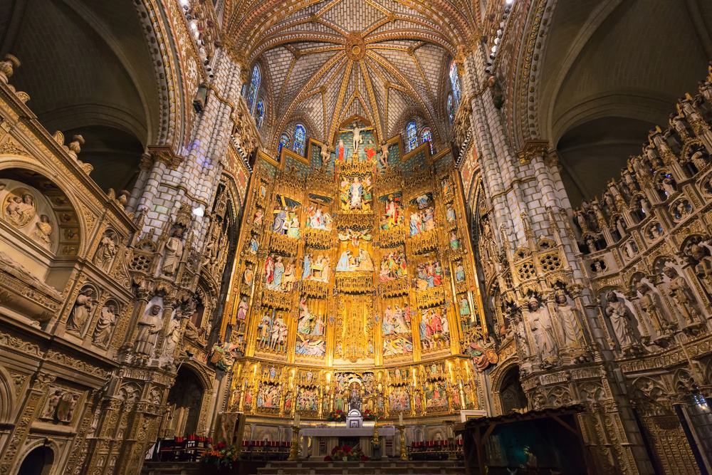 Intérieur de la cathédrale Sainte-Marie de Tolède