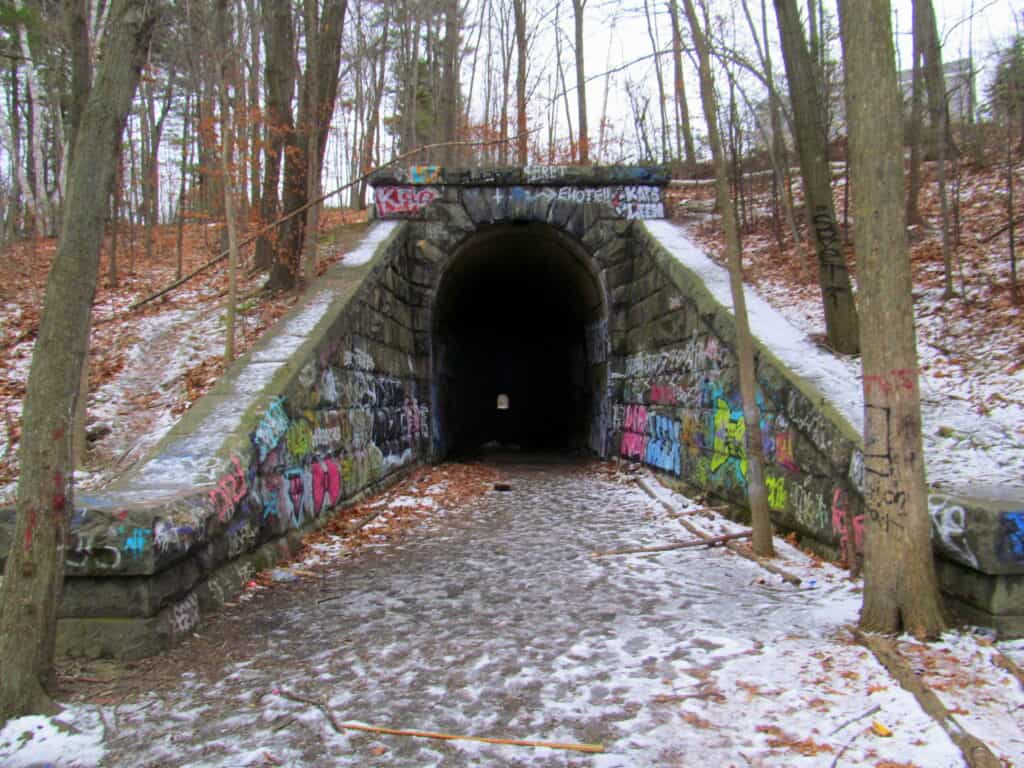 Tunnel ferroviaire de Clinton